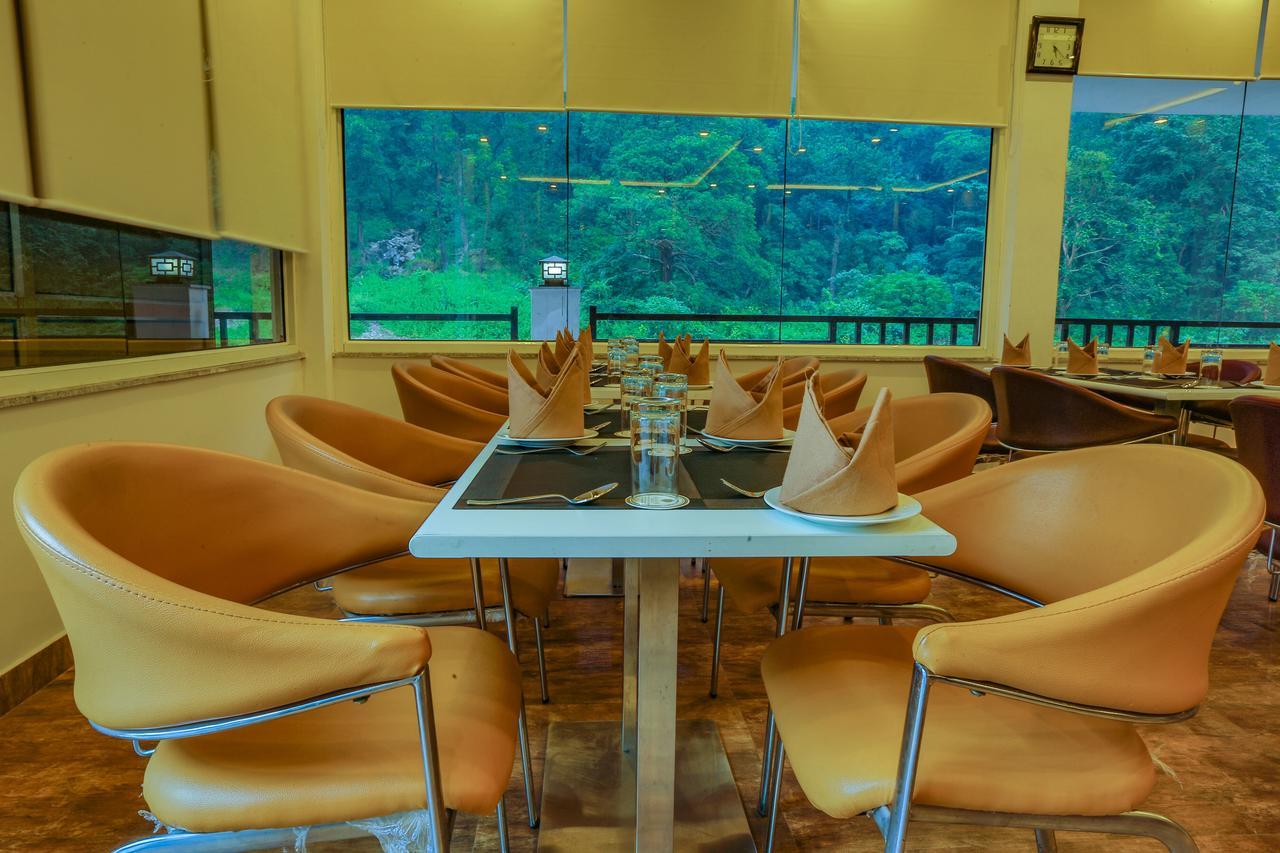 Ezzenza Mahayana Resort & Spa Rishikesh Bagian luar foto